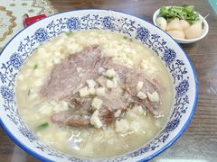 牛肉泡馍-一间楼牛羊肉泡馍馆(东一路店)