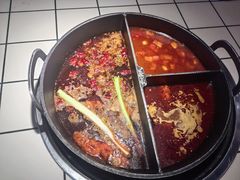 -热火朝天鲜切牛肉火锅(南强街巷店)