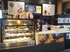 面包甜点陈列柜-麦当劳(仙林亚东城得来速店)
