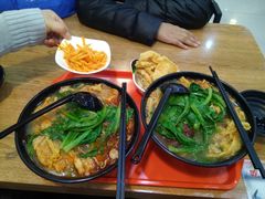 -螺小胖柳州螺蛳粉(钟楼总店)