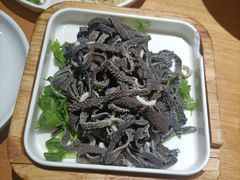 牛街鲜爆肚-老北京炸酱面·烤鸭(前门店)