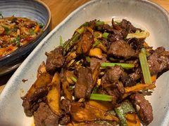 张老师的牛肉-十三式重庆江湖菜(金茂览秀城店)