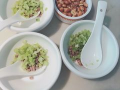 -左庭右院鲜牛肉火锅(浦江欢乐颂店)