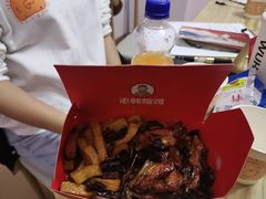 -老韩煸鸡·中国炸鸡(水塔美食街店)