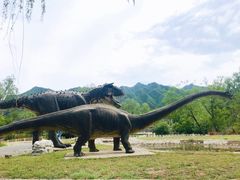 -百里山水画廊-恐龙游乐园