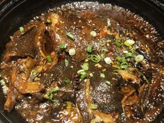 -老码头黑皮肘子锅包肉(赣水路店)
