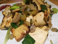 -钟记家菜(红专南路店)