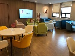 -海豚湾高端月子会所(黄浦店)