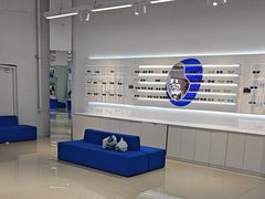 -优购镜仓(黄岛吾悦店)