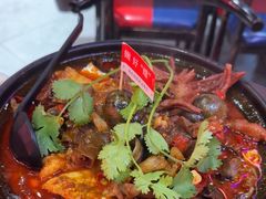 -老闵田螺馆·南昌特色小炒(梦时代店)
