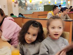 -萨莉亚意式餐厅(特力时尚汇店)