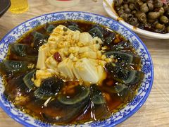 -江城燕子大排档(江汉路步行街店)