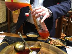 -沸炉重庆老火锅(军事博物馆店)