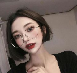 -苑苑发型设计