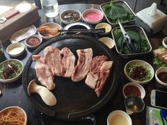 -Dombe豚(黑猪肉街店)