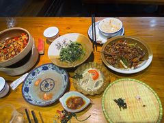 -吃香喝辣·地道衡东菜(南岳大庙店)