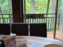 -黔蘑菇四季餐厅(观山湖店)