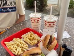 -In-N-Out Burger(LAX)