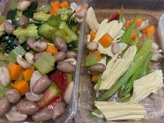 -平娃三宝烧烤·面食(南小街店)