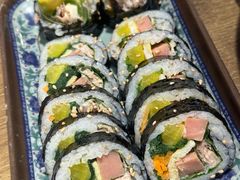金枪鱼紫菜包饭-猫头鹰炸鸡