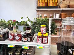 -天天向上素食餐厅(五台山店)