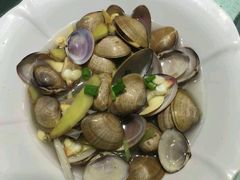 -赶海部落海鲜城(海阳路店)