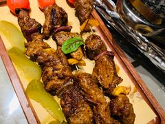 俄罗斯大串-宏达宴老菜馆(群力第四大道店)