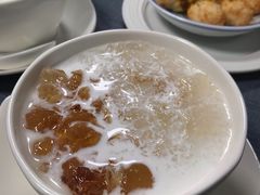 牛奶雪燕桃胶-遇见甜品站(魁奇店)