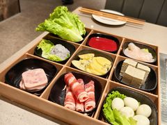 -海底捞火锅(中州万达店)
