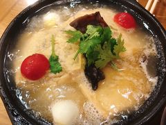 -三鞭一花·独一处·元英砂锅(海光寺店)