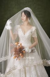 -雪中彩影婚纱摄影·微光艺术中心