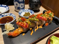-小山日本料理(兴业太古汇店)