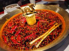 红油火锅-小龙翻大江文化火锅(宽窄店)
