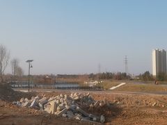 -五里桥文化公园-西侧停车场