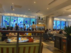 -港丽餐厅(高德置地店)