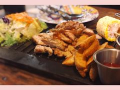 -I HOLIC艾豪丽披萨(KKone店)