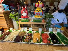 -大中华希尔顿酒店-念自助餐·嗨啤·小龙虾