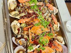 -老东镇啤酒屋海鲜加工·蒸汽海鲜·海鲜烧烤(台东店)