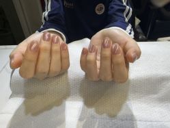 -桃色美甲沙龙