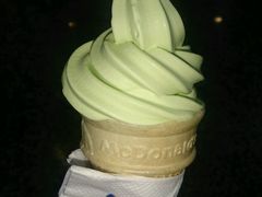 抹茶甜筒-麦当劳(宁波火车高铁站店)