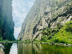 -苍山世界地质公园·石门关大峡谷