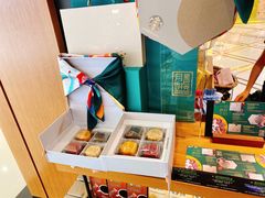 -星巴克(广州中华广场B1层店)