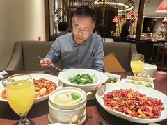 -俏江南(东方广场店)