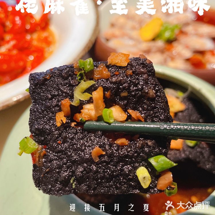 夏天怎么能少了佬麻雀的蒜蓉小龙虾呢？？