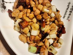 -有红鸡毛店·川菜(建设路店)