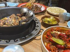 -茸梅路右拐龙虾-农家菜(松江店)