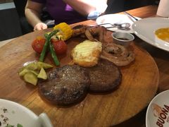 -百好乐宠物友好餐厅(朝外大街店)