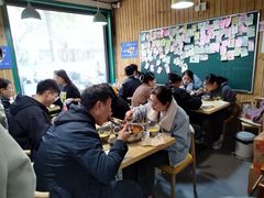 -内蒙焖面大盆骨餐馆(山大路店)
