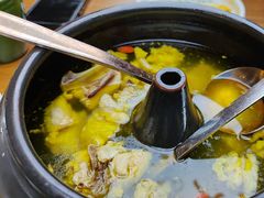 -云海肴·汽锅鸡·云南菜(天山百盛优客店)