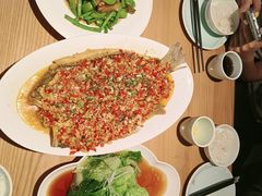 -自己人·宜昌菜(水悦城店)